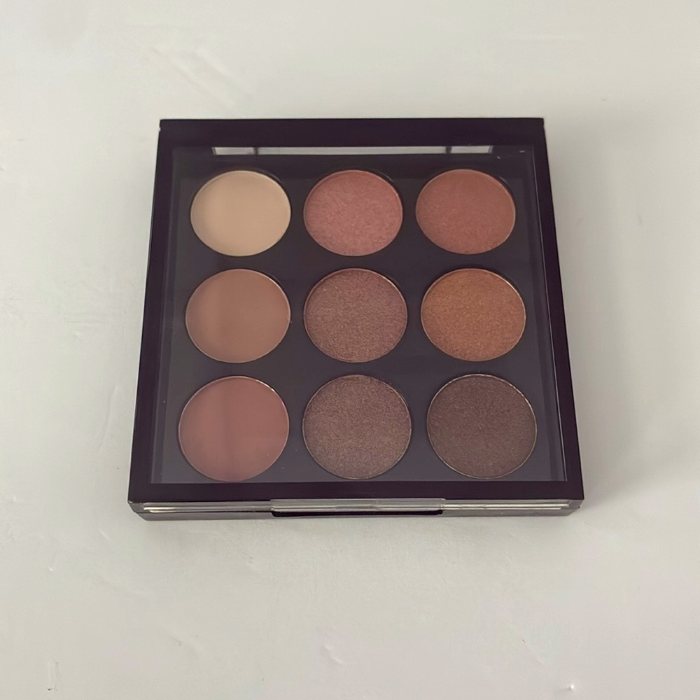 🖤🌿MAX Studio Eye Shadow Palette – Naked Bloom | 9 Piece Set - Picture 3 of 4
